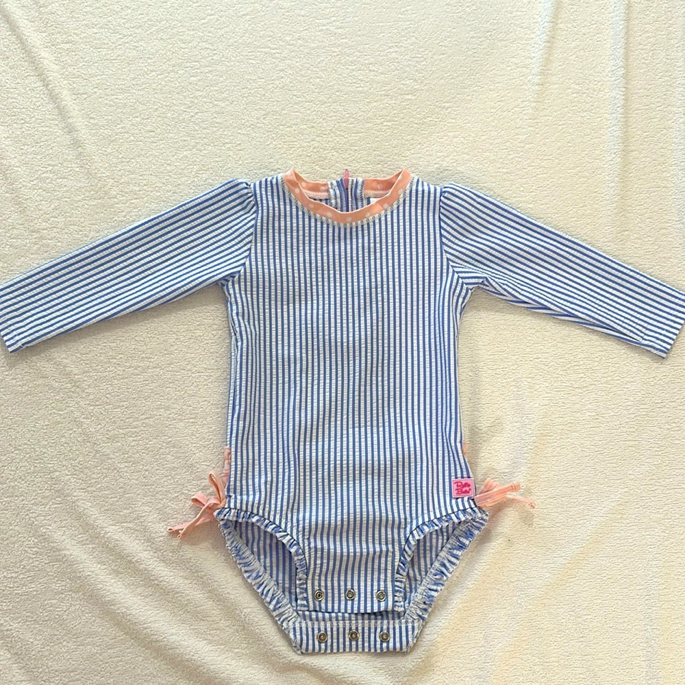 EUC Ruffle Butts Blue and White Seersucker Rash Guard size 18-24 Months